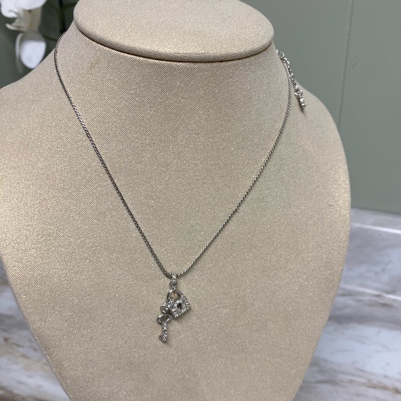 Swarovski Ginger lock and key necklace stamped - Picture 9 of 11